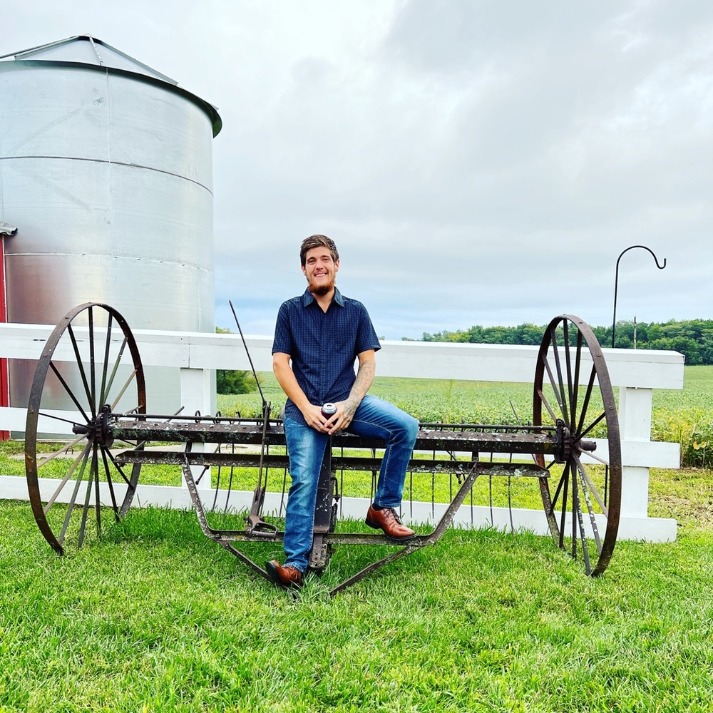 Meet your Posher, Trever